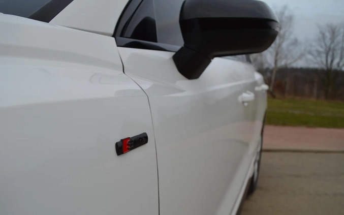 Audi Q3 cena 147500 przebieg: 45000, rok produkcji 2021 z Jutrosin małe 781